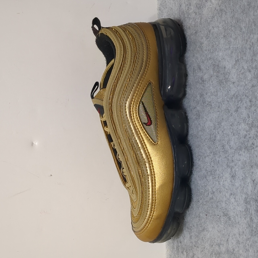 Nike Air Vapormax 97 GS Sz 6Y women's 7.5
